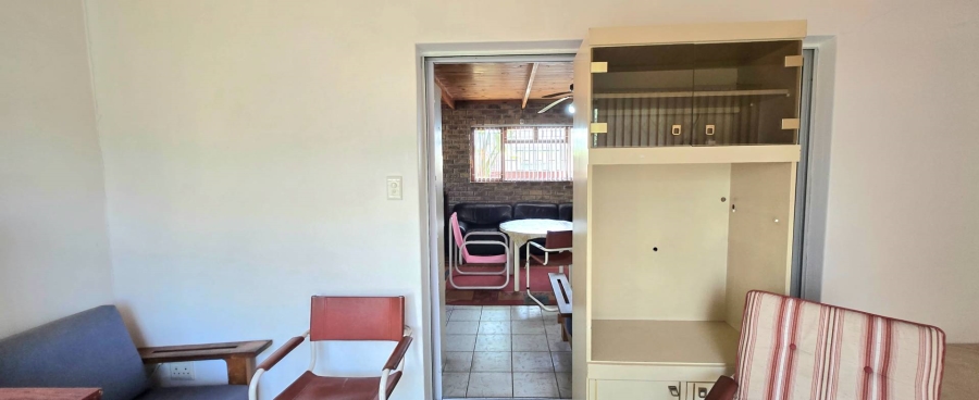 3 Bedroom Property for Sale in Franskraal Western Cape